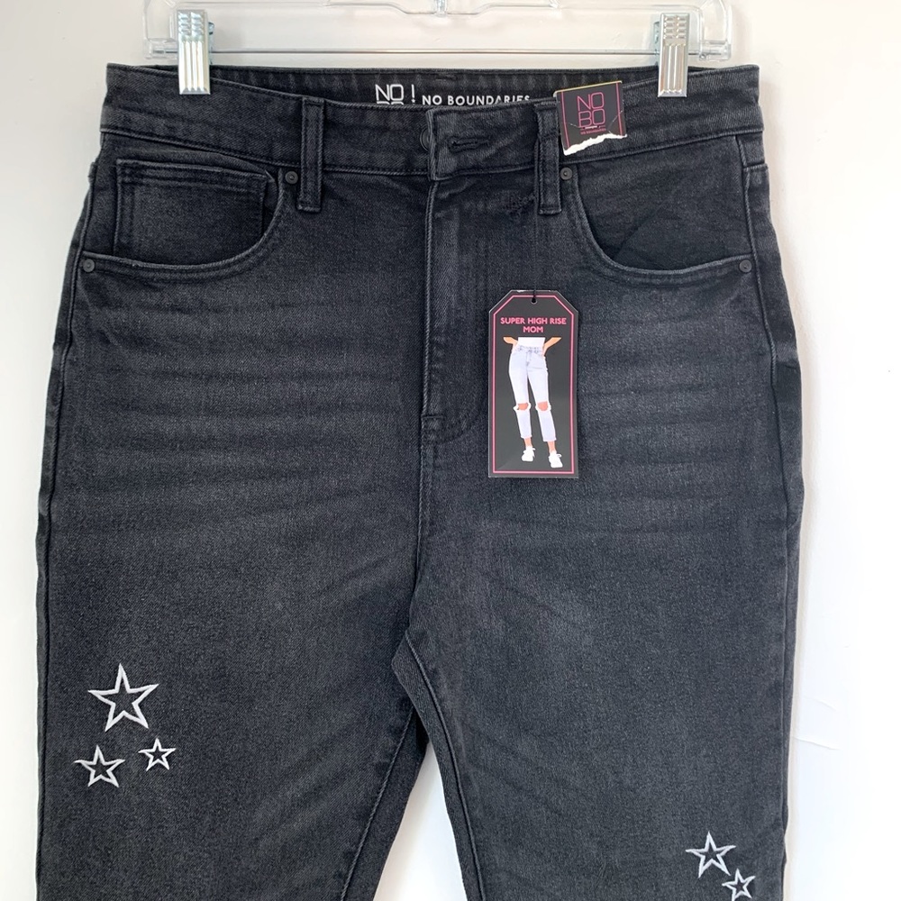 No Boundaries High Rise Distressed Star Black Jeans 30 - Picture 2 of 7